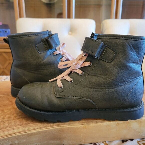 Carter's Youth Size 3 Girls Brown Lace up Combat Boots - Picture 8 of 8